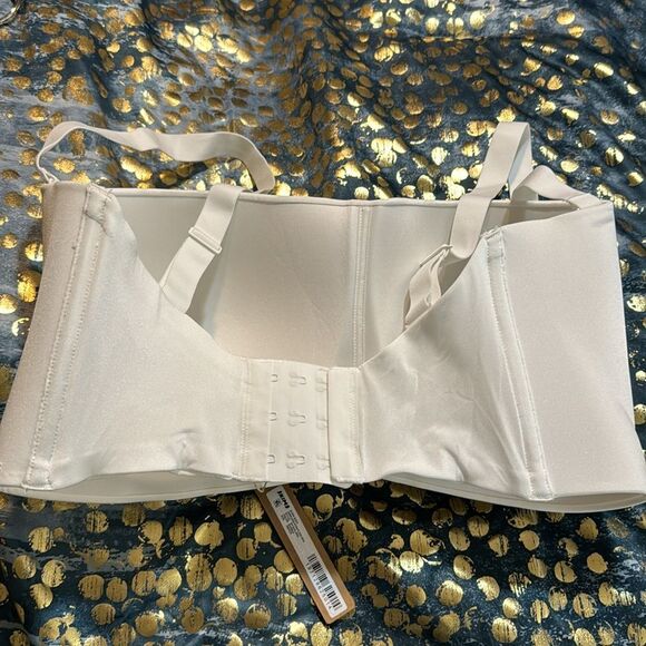 Skims body wireless strapless bra in color marble size 38DDDD - Picture 7 of 11